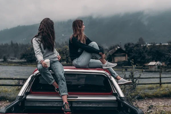 girls enjoying their day trip